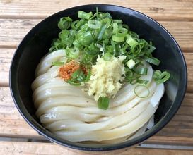 Dinner at Suzaki Shokuryohin Ten (須崎食料品店)