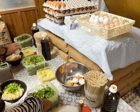 Dinner at Suzaki Shokuryohin Ten (須崎食料品店)