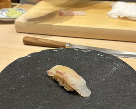 Dinner at Sushi Suzuki (鮨 鈴木)
