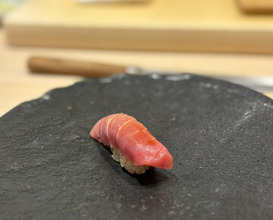 Dinner at Sushi Suzuki (鮨 鈴木)