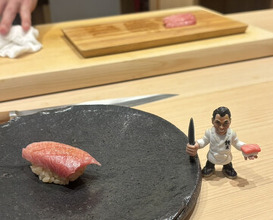 Dinner at Sushi Suzuki (鮨 鈴木)