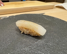 Dinner at Sushi Suzuki (鮨 鈴木)