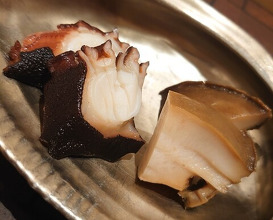 Dinner at Sushi Suzuki (鮨 鈴木)