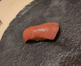 Dinner at Sushi Suzuki (鮨 鈴木)