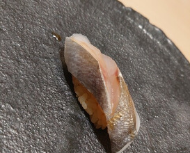 Dinner at Sushi Suzuki (鮨 鈴木)