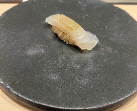 Dinner at Sushi Suzuki (鮨 鈴木)