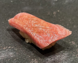 Dinner at Sushi Suzuki (鮨 鈴木)