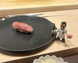 Dinner at Sushi Suzuki (鮨 鈴木)