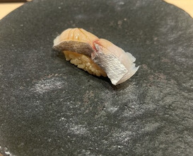 Dinner at Sushi Suzuki (鮨 鈴木)