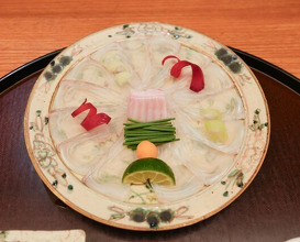 Dinner at Japanese cuisine Tagetsu (日本料理 太月)