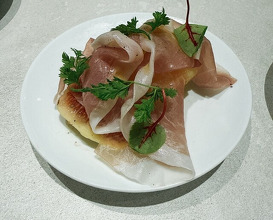 Dinner at TAKAYAMA (タカヤマ)