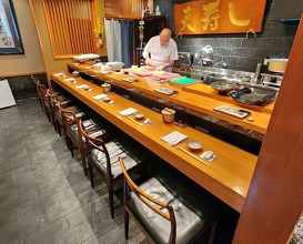 Dinner at Ten Zushi Kyomachi ten (天寿し 京町店)
