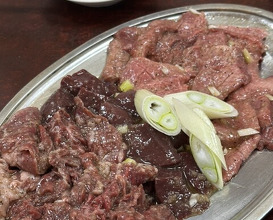 Dinner at Tokyo En (東京園)