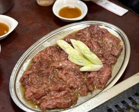 Dinner at Tokyo En (東京園)