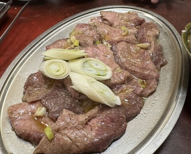 Dinner at Tokyo En (東京園)