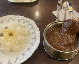 Dinner at European Curry Tomato (トマト)