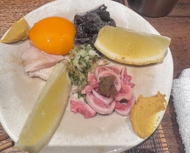 Dinner at Tori Shige (鳥茂)