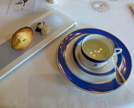 Dinner at TOUR D'ARGENT Toukyou (トゥールダルジャン 東京)