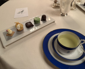 Dinner at TOUR D'ARGENT Toukyou (トゥールダルジャン 東京)