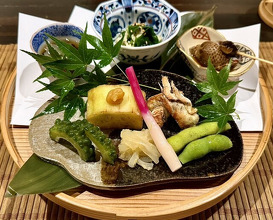 Dinner at Regional cuisine Tsugumi (郷土料理 嗣味)
