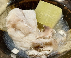 Dinner at Regional cuisine Tsugumi (郷土料理 嗣味)
