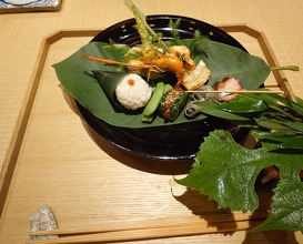 Dinner at Shorenin Monzeki Mae Tsukioka (青蓮院門跡前 月おか)