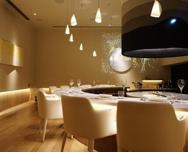 Dinner at unis