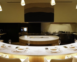 Dinner at unis
