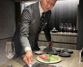 Dinner at USHIGORO S. GINZA (USHIGORO S. GINZA)