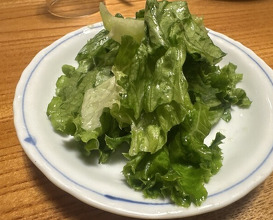 Dinner at Yassan (安参)