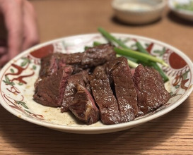 Dinner at Yassan (安参)