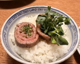 Dinner at Yassan (安参)