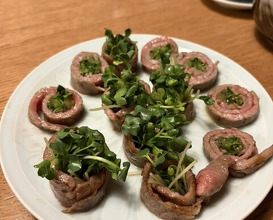 Dinner at Yassan (安参)