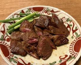 Dinner at Yassan (安参)