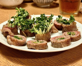 Dinner at Yassan (安参)
