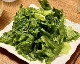 Dinner at Yassan (安参)