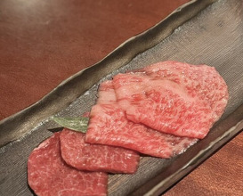 Dinner at Yoroniku