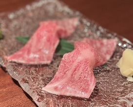 Dinner at Yoroniku