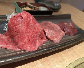 Dinner at Yoroniku