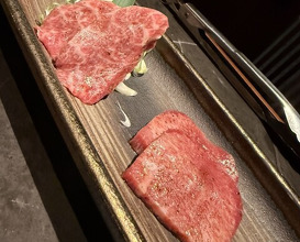 Dinner at YORONIKU TOKYO