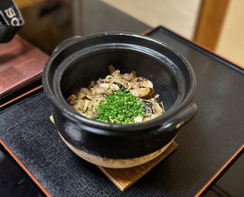 Dinner at Yoshi Cho (よし町)