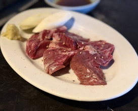 Dinner at Sumibi Yaki Yuji (炭火焼 ゆうじ)