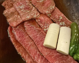 Dinner at Sumibi Yaki Yuji (炭火焼 ゆうじ)