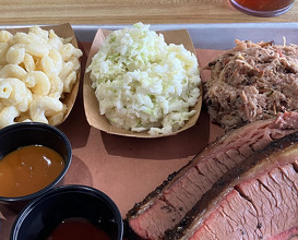 Dinner at Bens Backdraft Barbecue