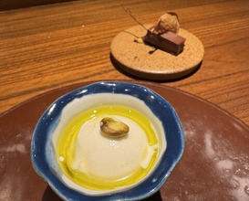 Dinner at acá