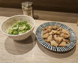 Dinner at Wafu Motsu Ryori Arata (和風もつ料理 あらた)