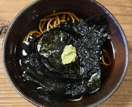 Dinner at Akama Chaya Asago (赤間茶屋 あ三五)