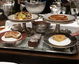 Dinner at Chez Inno (シェ・イノ)
