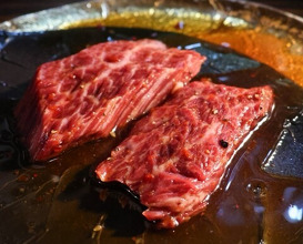 Dinner at Shinya Yakiniku Daichan (深夜焼肉 だいちゃん)