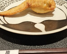 Dinner at Den (傳)